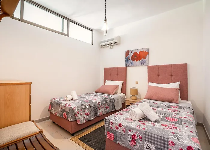 Dorothy's Seaview Haraki