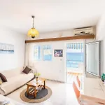 Dorothy's Seaview *