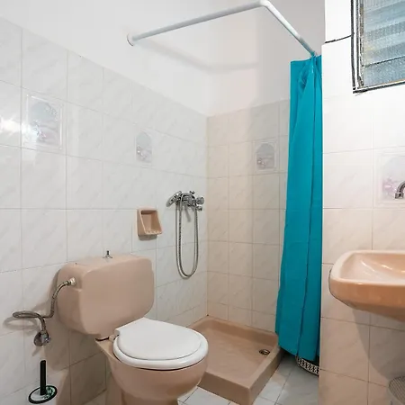 Dorothy's Seaview Apartamento Haraki