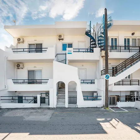 Dorothy's Seaview Apartment Haraki