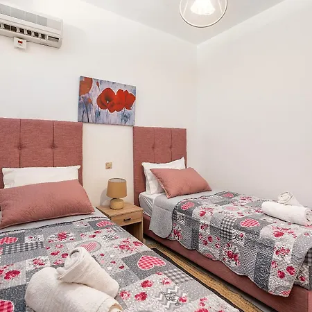 Dorothy's Seaview * 하라키